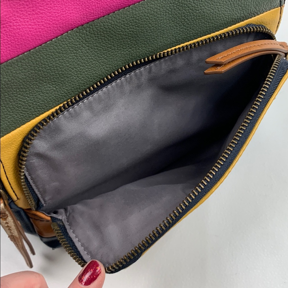 Fossil Multicolored Backpack Bag Navy Blue Gold Brown Pink Adjustable Zip Close - Picture 6 of 16